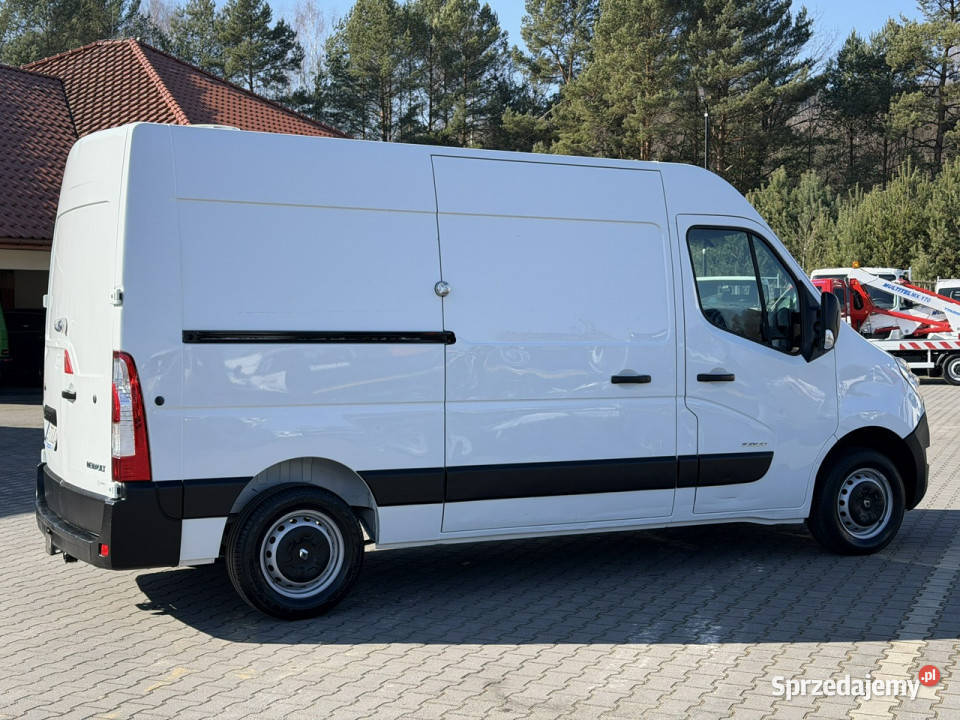 Renault Master 23 125 L2H2 Furgon Blaszak Mały Widełki