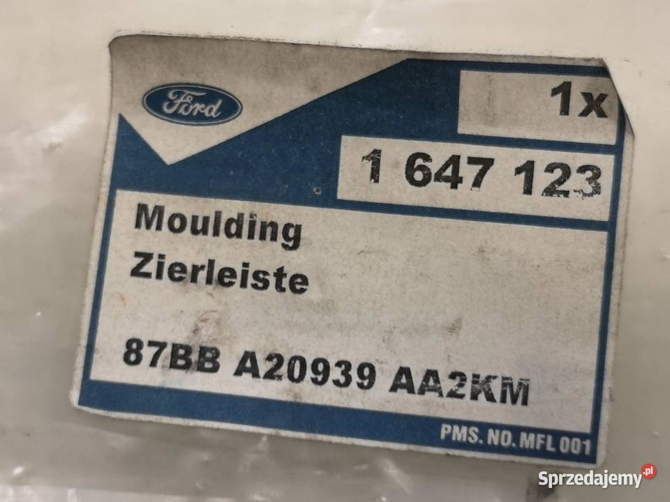 LISTWA DRZWI LEWY PRZÓD FORD SIERRA 19871993 Wyposażenie wnętrza