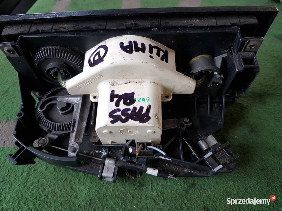 VW PASSAT B4 PANEL NAWIEWU KLIMATYZACJI Turek