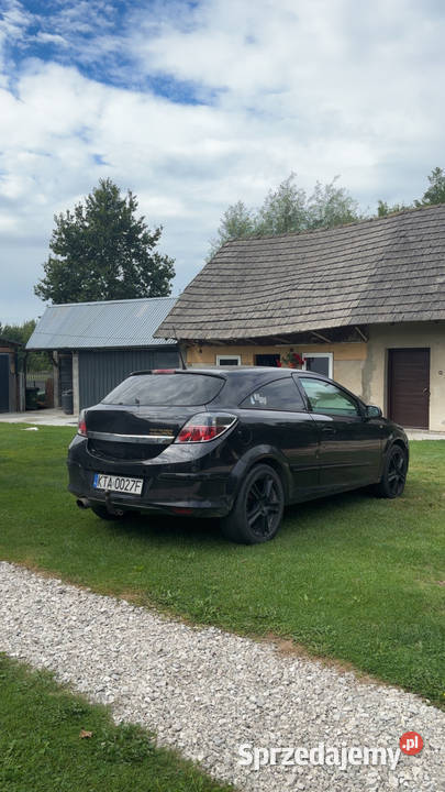 OPEL ASTRA GTC 20t manualna Radgoszcz