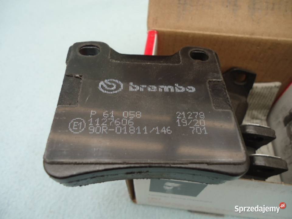 NOWE KLOCKI HAMULCOWE KOMPLET BREMBO P 61 058 klocki Jaworzno