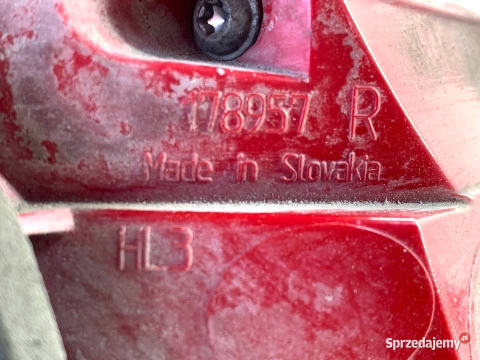 LAMPA TYŁ PRAWA WEWNĘTRZNA VW TIGUAN SUV 0718 podkarpackie