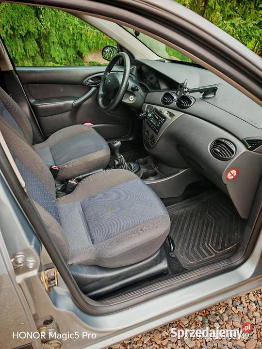 Ford Focus 18 benzyna gaz Rok produkcji 2004 Zakrzew