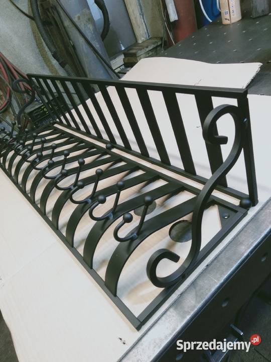 Duży Wieszak metalowy stylowy czarny mat Dom i Ogród Kutno