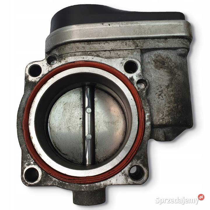 PRZEPUSTNICA BMW E87 E90 20 i 13541439 22404 Układ elektryczny silnika Chełm