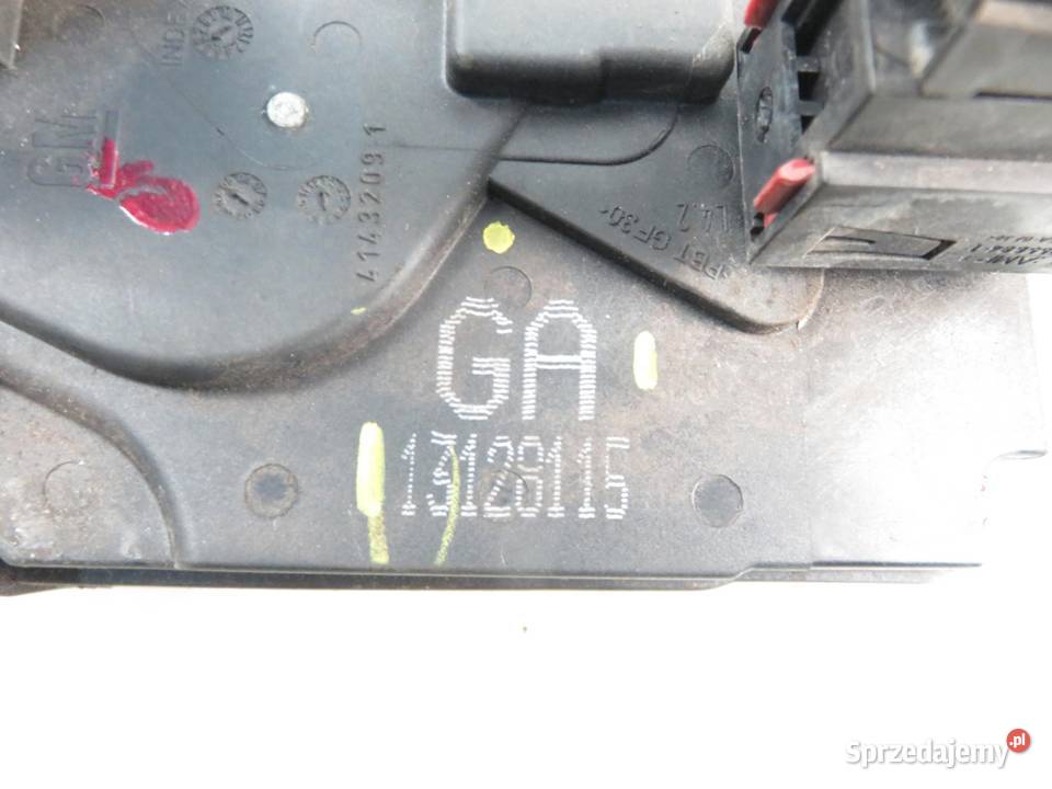 ZAMEK LEWY TYLNY OPEL ASTRA III H 13128115GA Zamki, wkładki i kluczyki