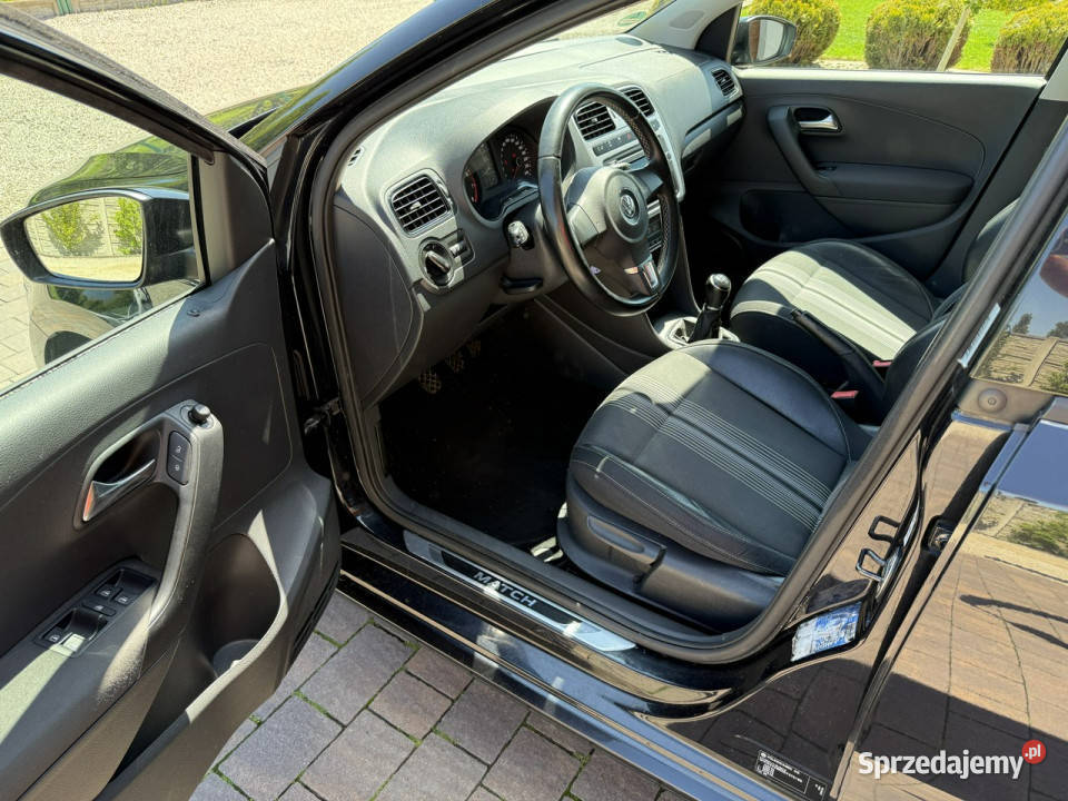 Volkswagen Polo 13r benzyna bezwypadkowa Match Konradów sprzedam