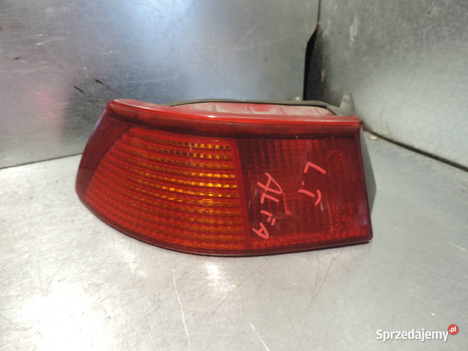 LAMPA TYLNA TYŁ LEWA ALFA ROMEO 145 3D Nowy Sącz