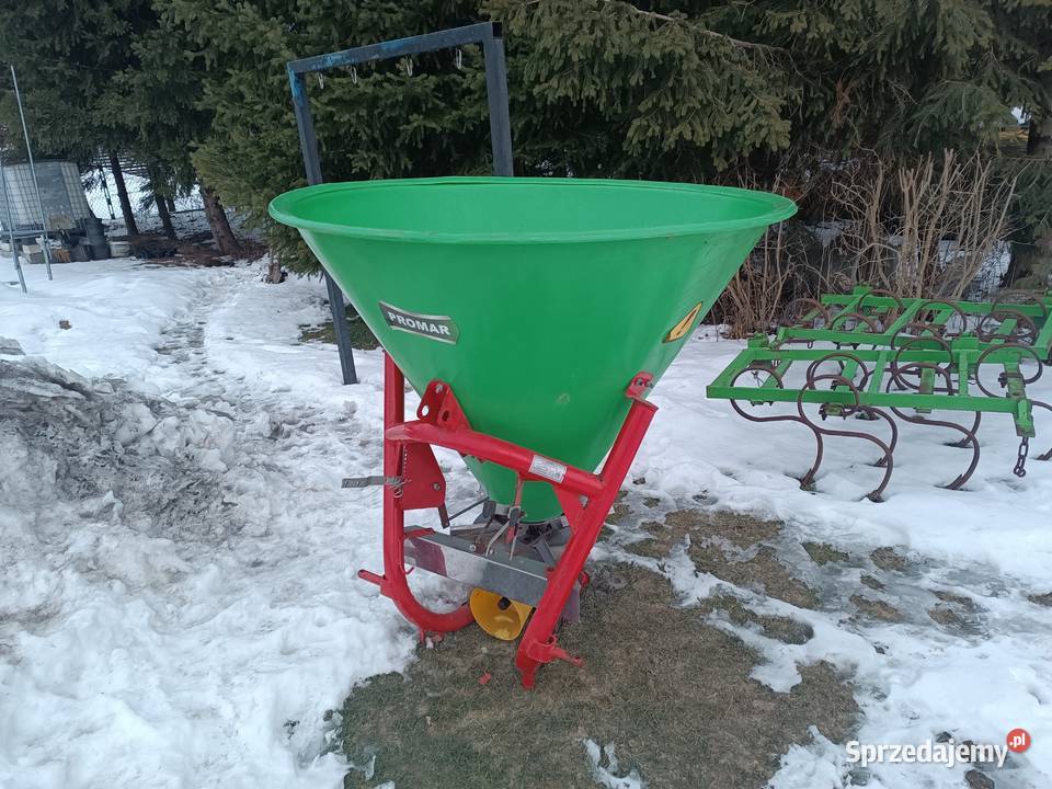 Rozsiewacz do Nawozow Lejek 400l