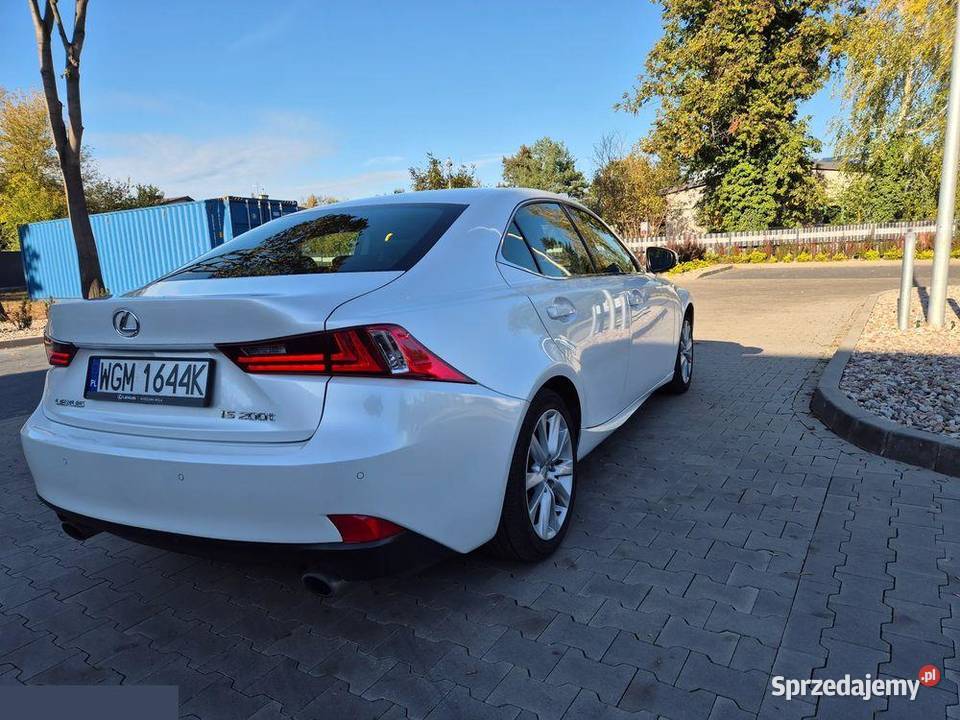 Lexus IS 200t Elegance 20 Benzyna 245 2016r Rok produkcji 2016 IS mazowieckie Milanówek