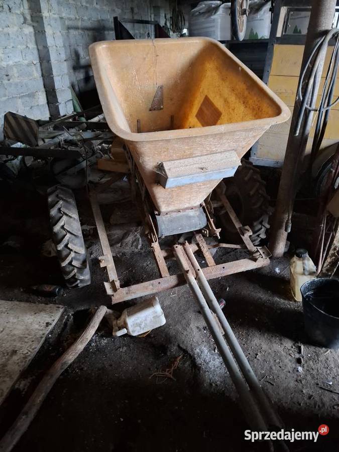 Rozsiewacz nawozu Koslejekzawieszany świętokrzyskie Pińczów