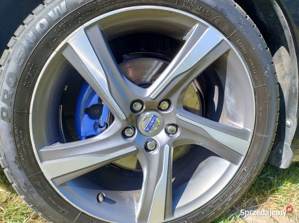 VOLVO V60 RDESIGN 20 D3D4 automat