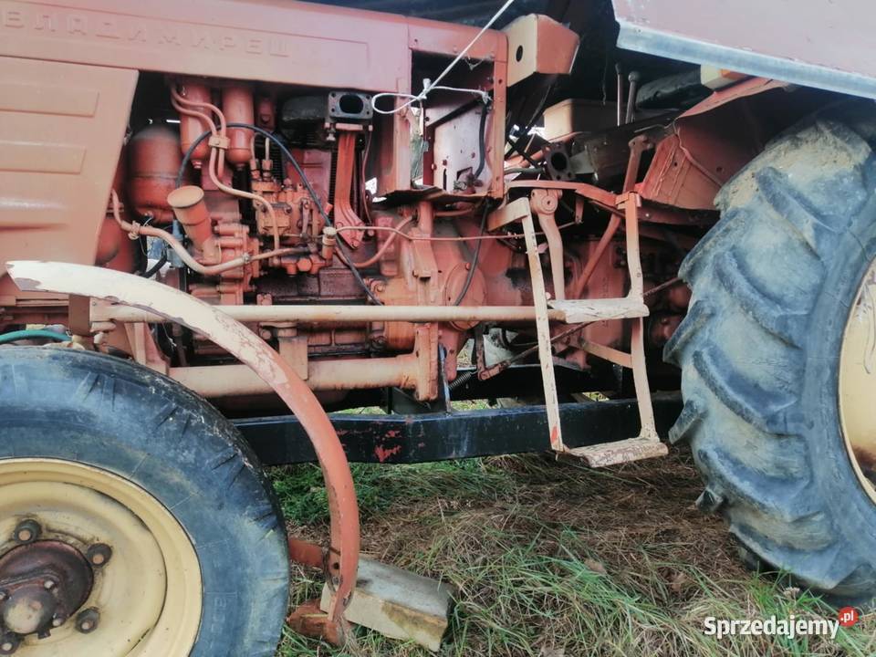 traktor rusek z wózkiem widłowym Ćwików