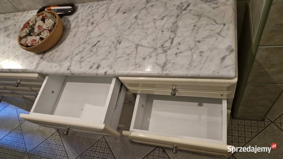 Szafka łazienkowa z blatem i szufladami długa