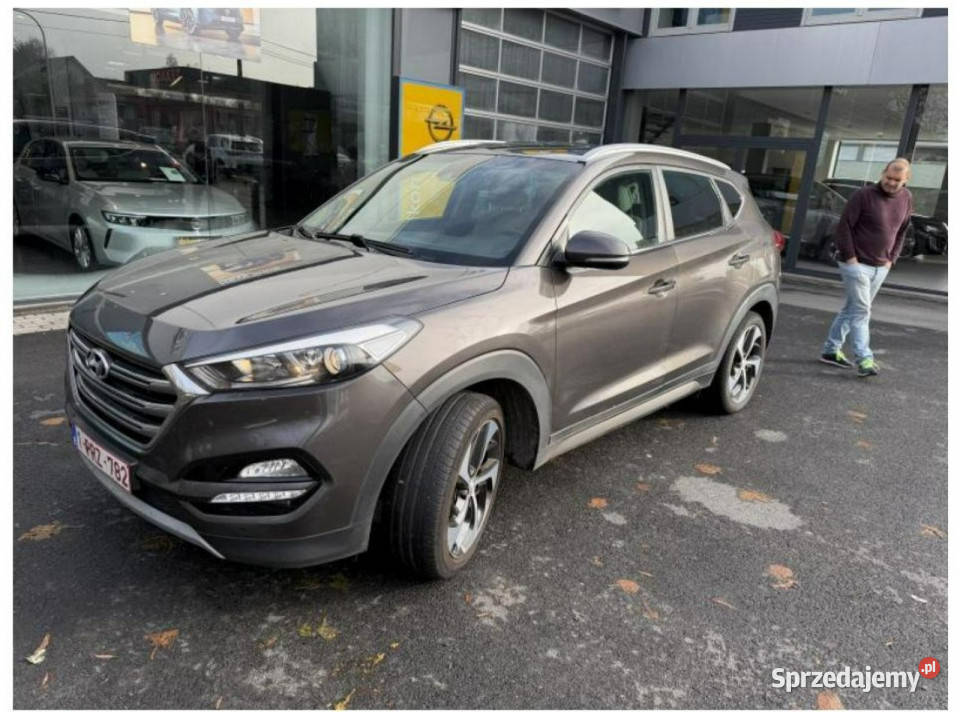 Hyundai Tucson 17 Crdi Navi kamera skóry ledy Rok produkcji 2016 Gdańsk