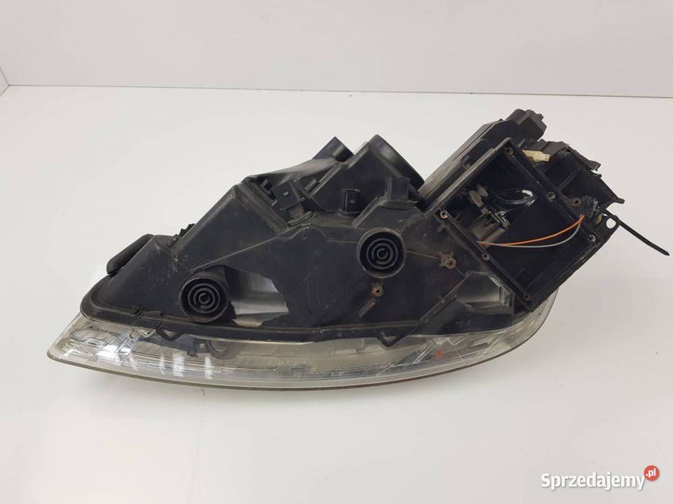 LAMPA PRAWA PRZÓD BIXENON VW PHAETON Lipno