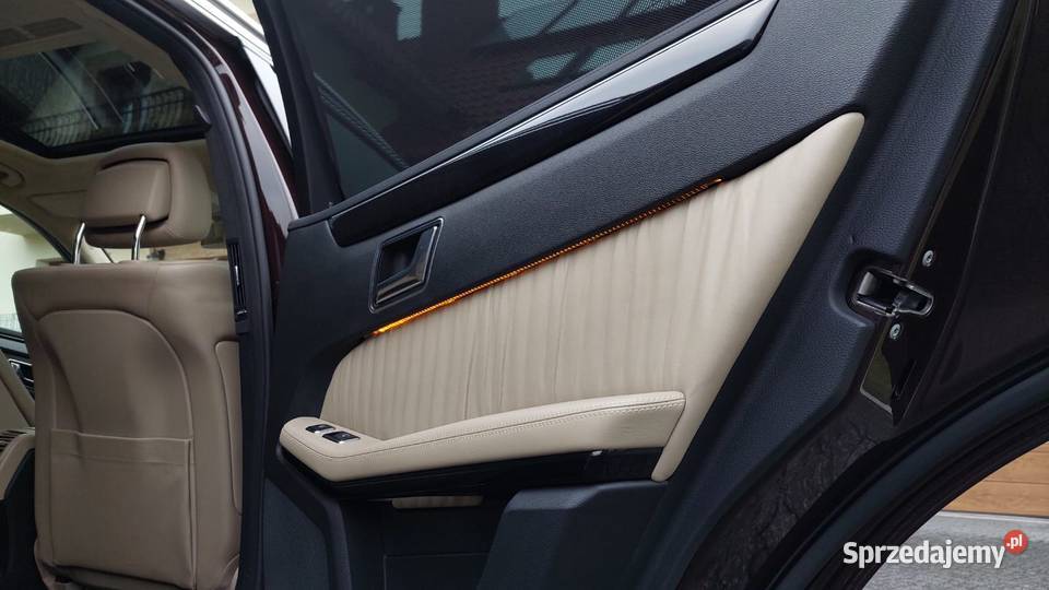 Mercedes Benz e350 30 v6 Full skóry alkantara Rok produkcji 2011 Kadyny