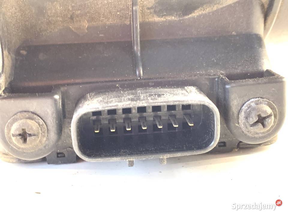 PRZEPŁYWOMIERZ MITSUBISHI OUTLANDER I E5T08271 osobowe