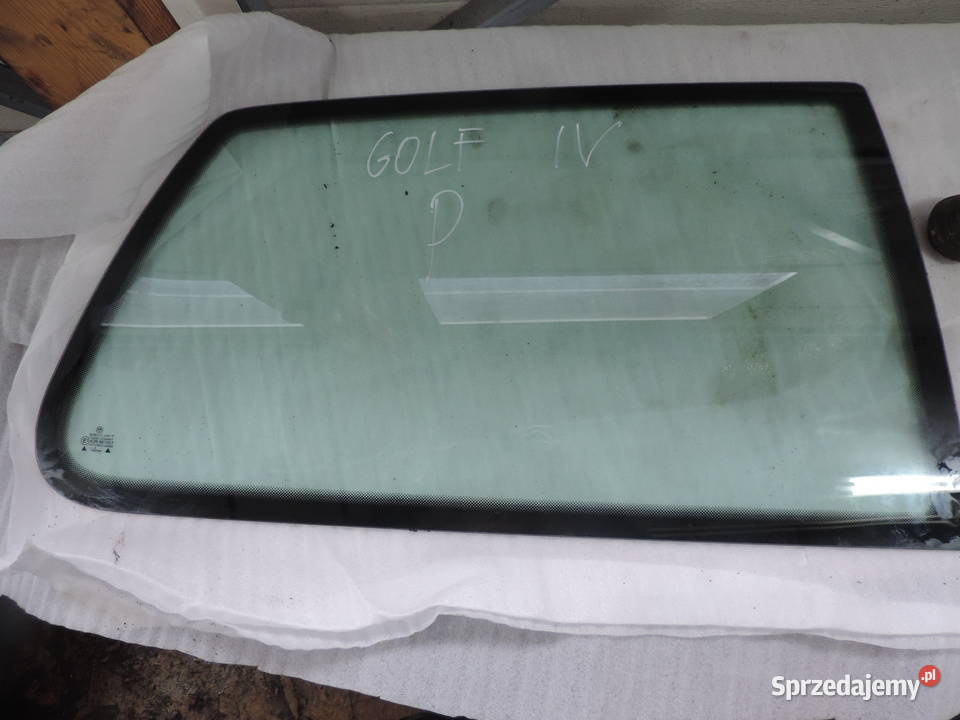 VW GOLF 4 3D SZYBA KAROSERYJNA PRAWY TYŁ Rok produkcji 2000 małopolskie