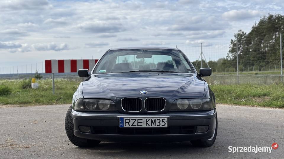 BMW E39 520i Sedan Stalowa Wola