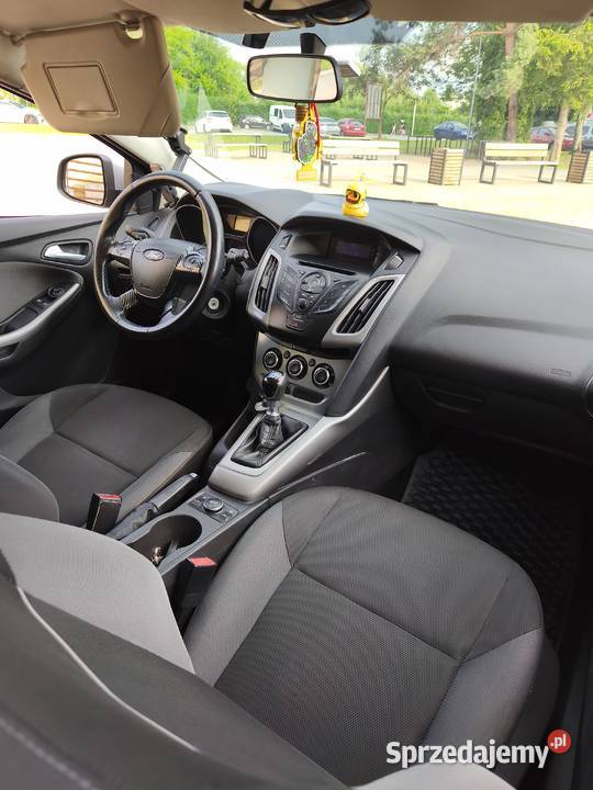 Ford focus kombi 16tdci Polski salon hak Boguchwała sprzedam