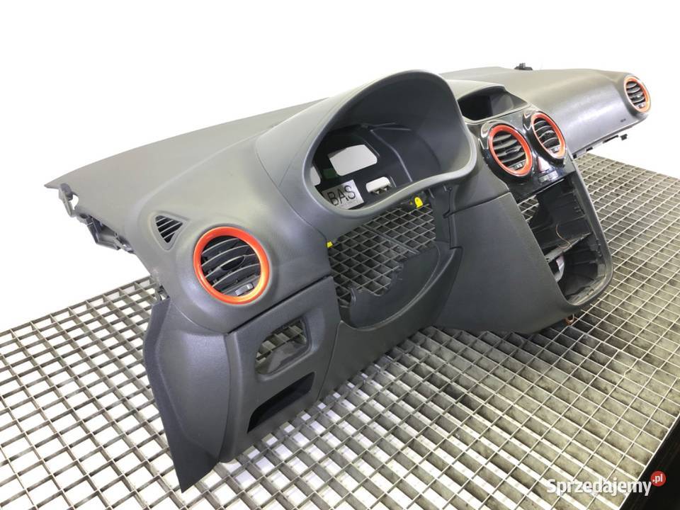 KOKPIT PODUSZKI PASY KOMPLET OPEL CORSA D sprzedam