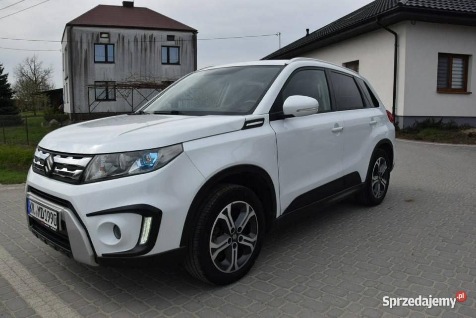 Suzuki Vitara 16D 2017r 4x4 Navi Kamera 2 KPL 120KM podkarpackie Majdan Sieniawski sprzedam