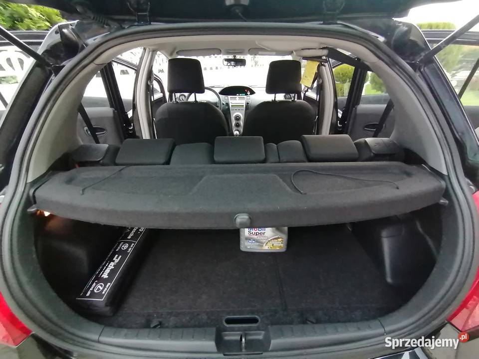 TOYOTA YARIS 13 VVTi 87 Klima 5 drzwi przeb 151 nieuszkodzony Yaris Ostrów Wielkopolski