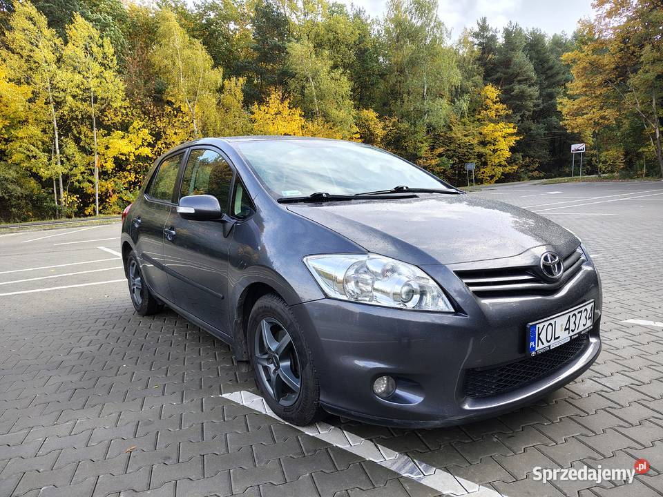Toyota Auris 133 2013r Salon Polska 99KM