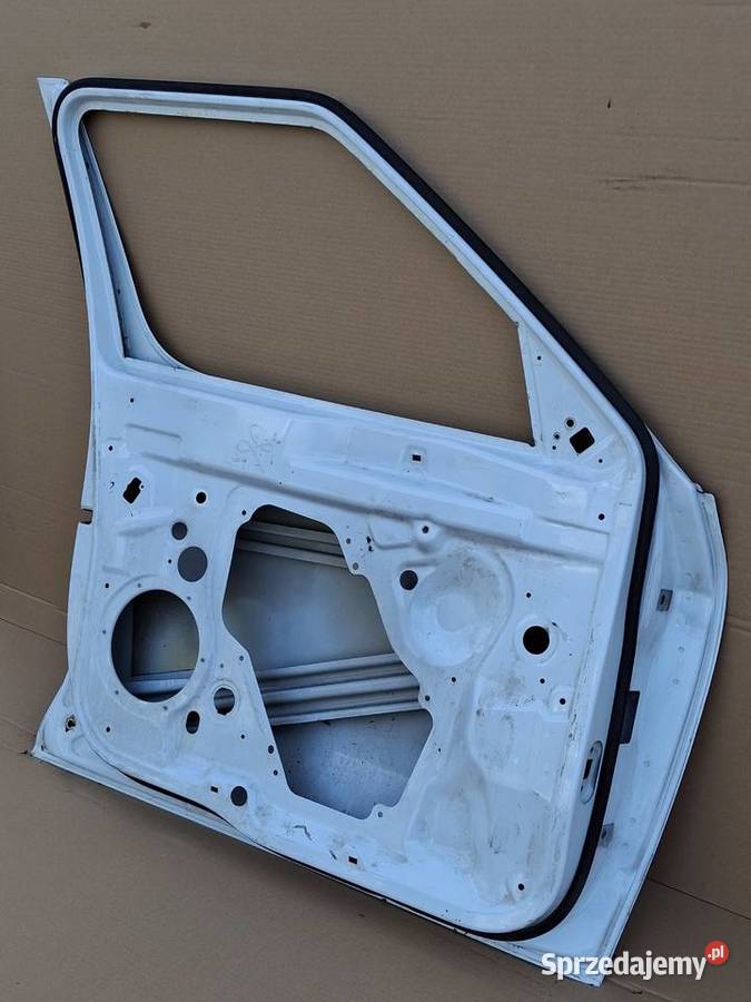 SKODA YETI DRZWI LEWY PRZÓD LEWE PRZEDNIE osobowe Bieleń sprzedam