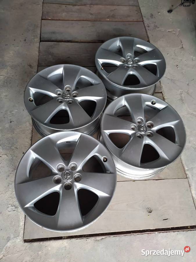 Alufelgi R17 z Toyoty Zamość