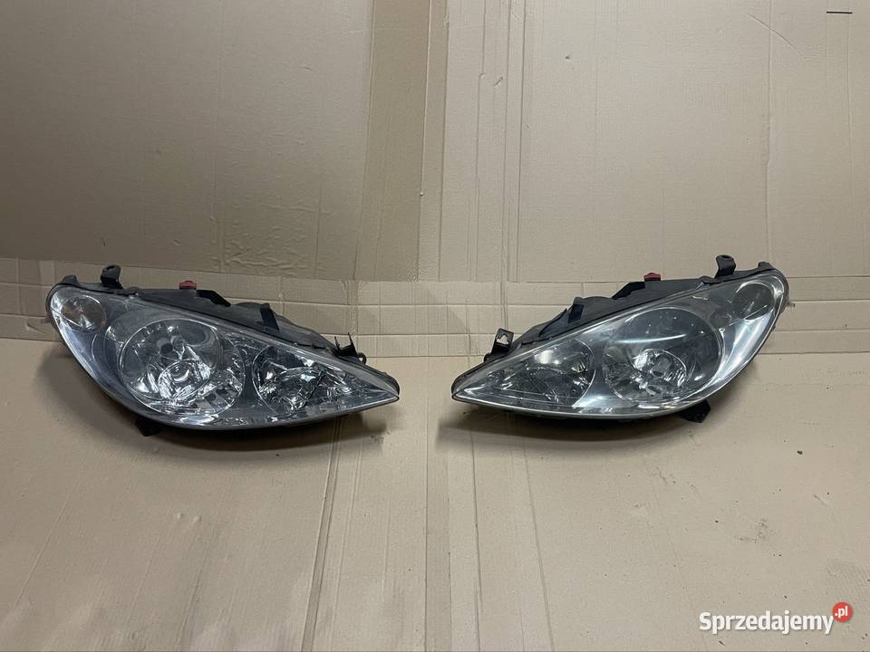 Reflektor lampa przód lewa prawa peugeot 307 Szczecin