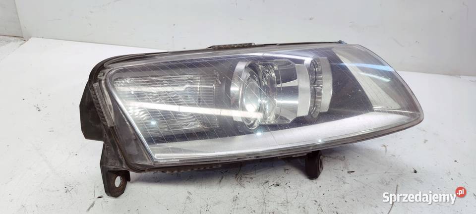 REFLEKTOR PRAWY AUDI A6 C6 4F0941004BC SKRĘTNY śląskie Przystajń