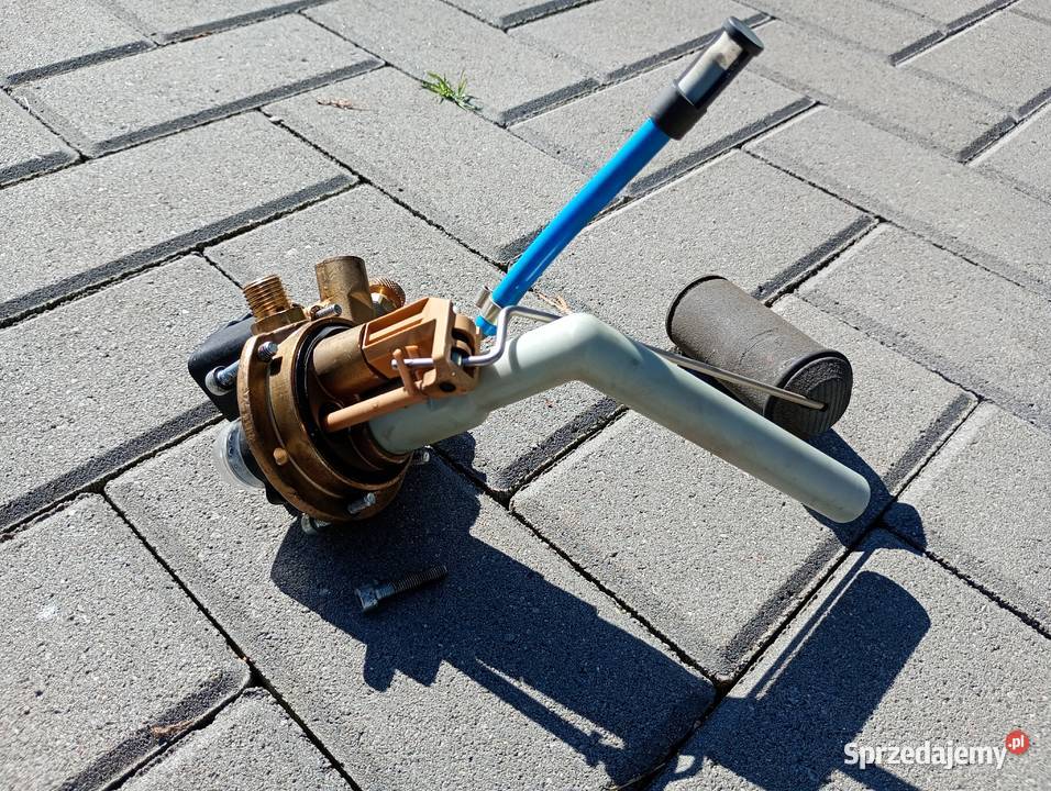 Sprzedam używany wielozawór do zbiornika Orzesze