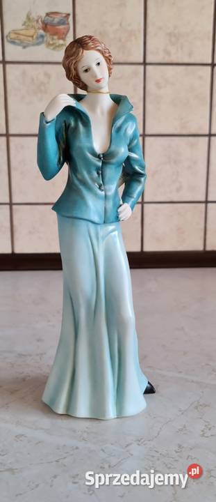 Śliczna figurka NICOLA Warszawa