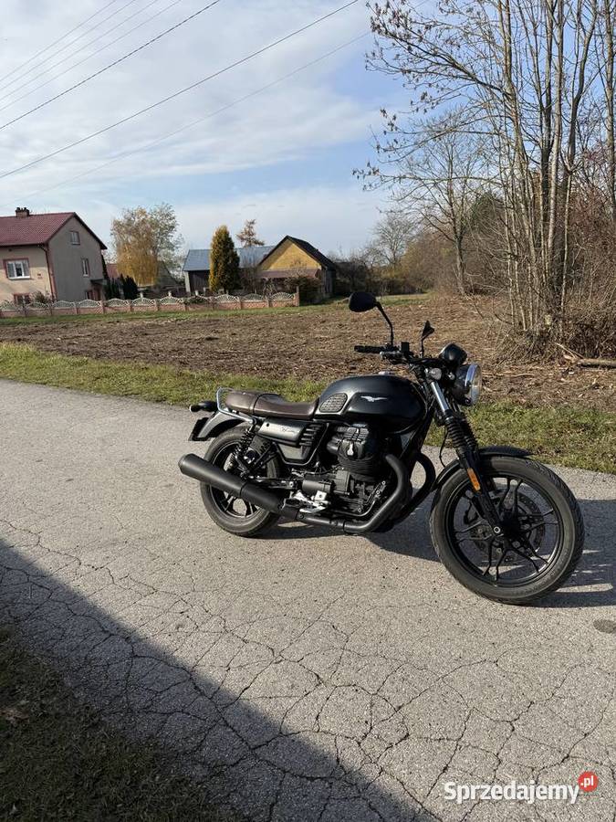 Moto Guzzi v7 stone iii 2017 33000km Moto Guzzi Starachowice