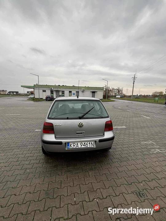 Sprzedam golf IV nieuszkodzony Wawrzeńczyce