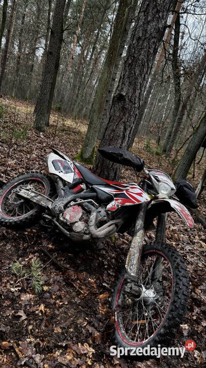 Motocykl Beta rr 450 zarejestrowany 2500km Huszcza sprzedam