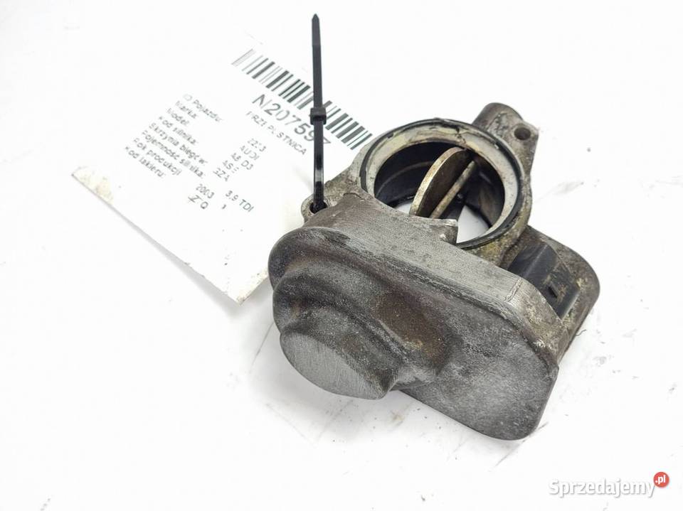 PRZEPUSTNICA AUDI A8 D3 Lipno