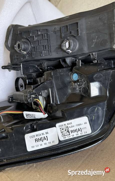 Lampy tylne Kuga Sułoszowa