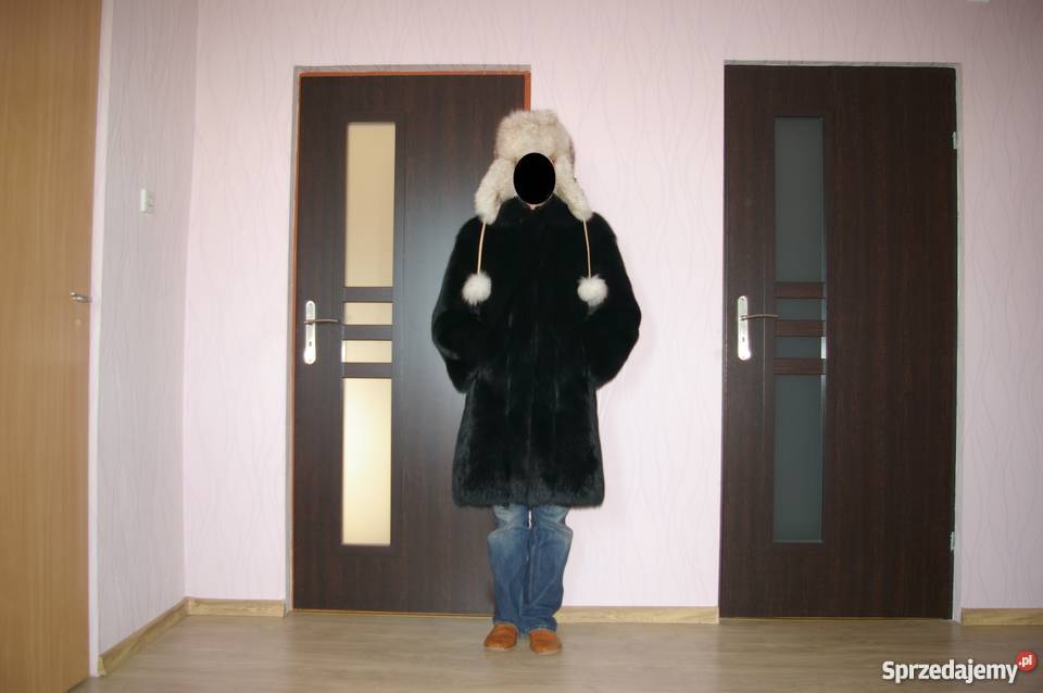 FUTRO Z LISA CZARNEGO Białystok