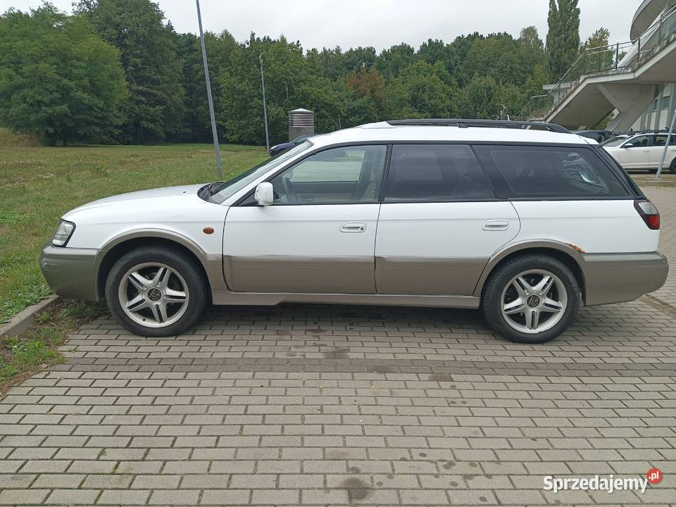 Subaru Outback 25 LPG 4x4 skóry klima manual Subaru Pruszków