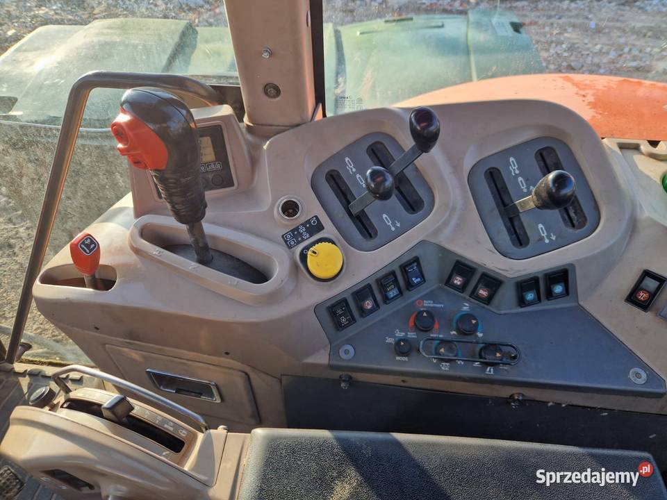 Ciągnik rolniczy Kubota M130X z ładowaczem Legnica