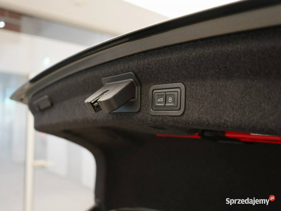 Audi A6 Limousine 55TFSIe Plugin 367 Sline Kielce