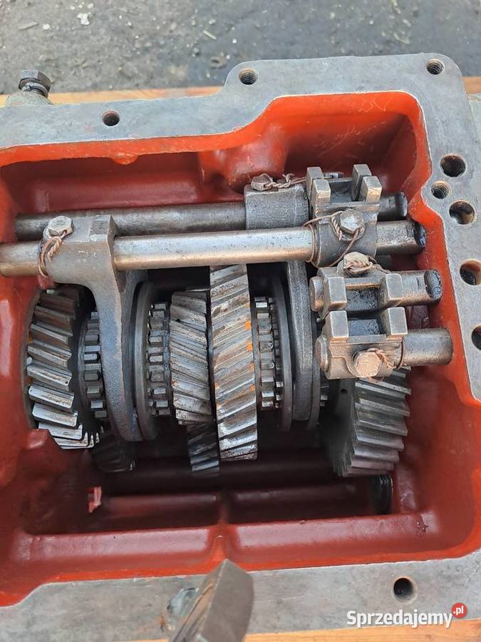 Skrzynia biegów ursus 38591291412241614 mazowieckie Ziomaki