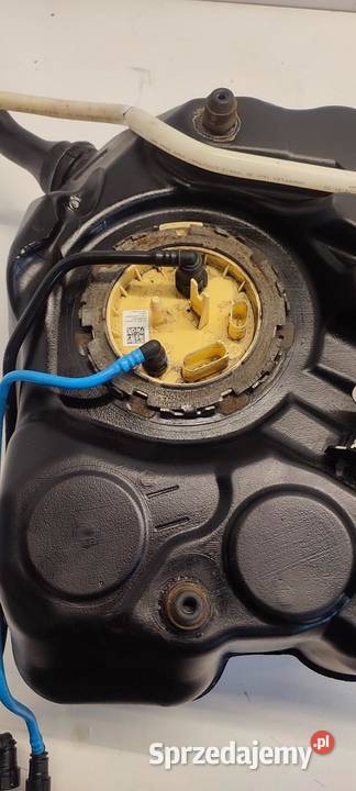 VW TIGUAN II ZBIORNIK PALIWA 20 TDI 4X4 osobowe