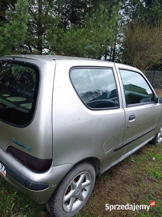 Fiat Seicento Trawniki