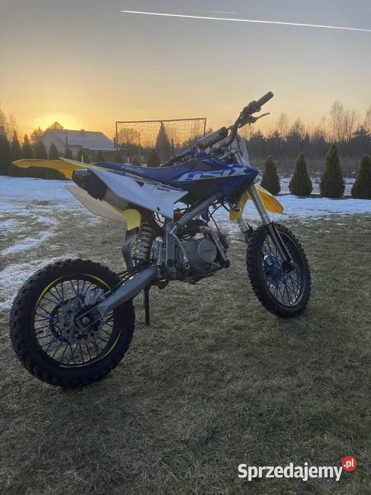 Asix 125 2024r czterosuwowy Zelów