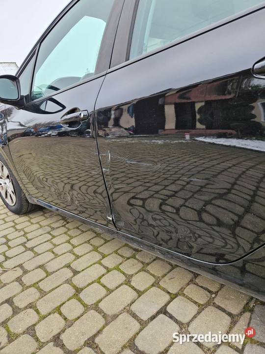 Peugeot 208 mały przebieg nowy 75KM