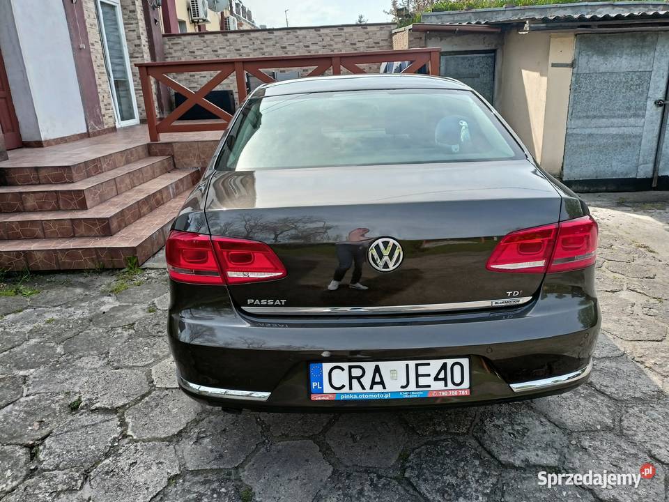 Sprzedam fajnego Passata elektryczne lusterka Dobre